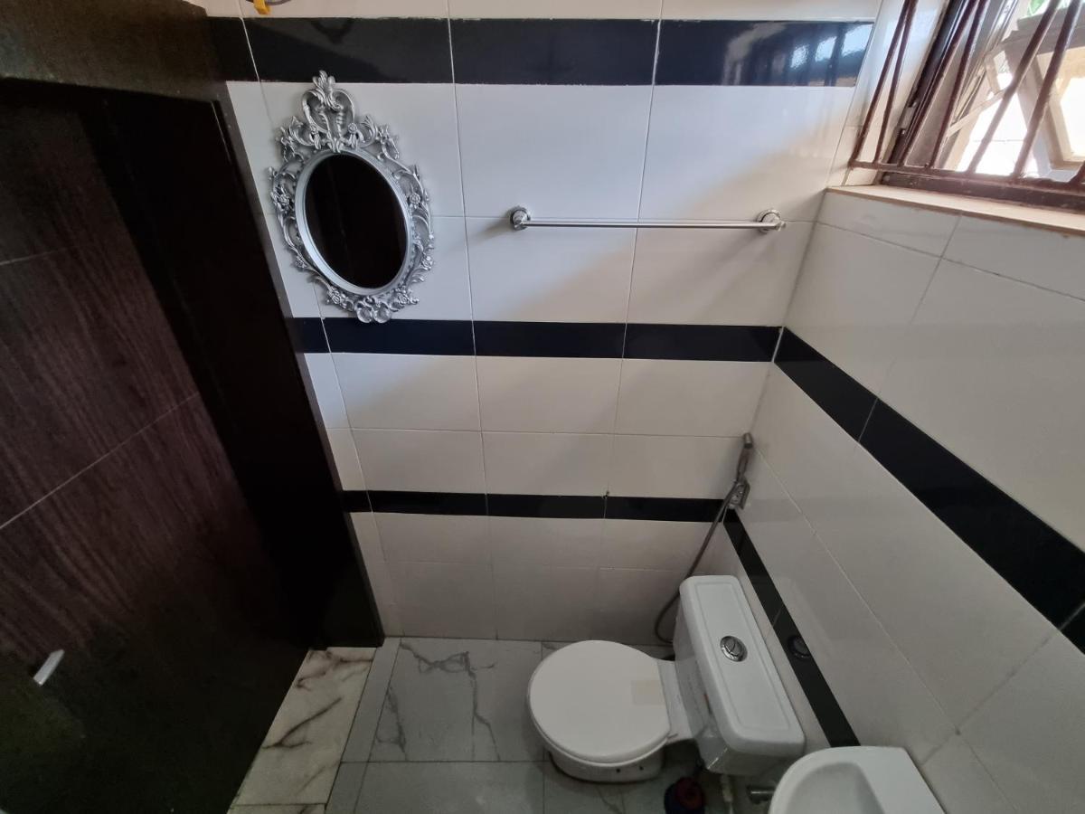 Cg Apartments Ikeja Exterior foto