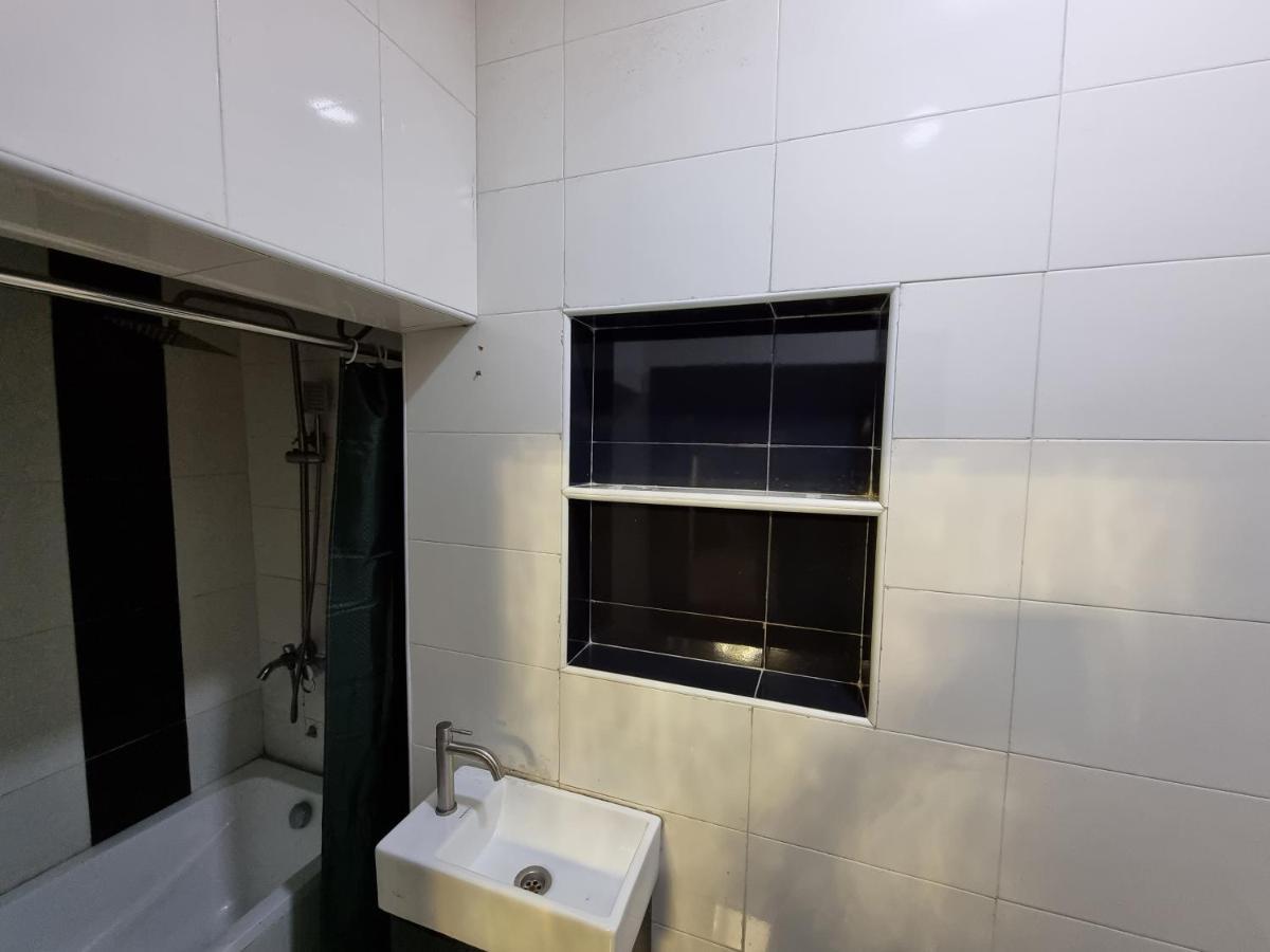 Cg Apartments Ikeja Exterior foto