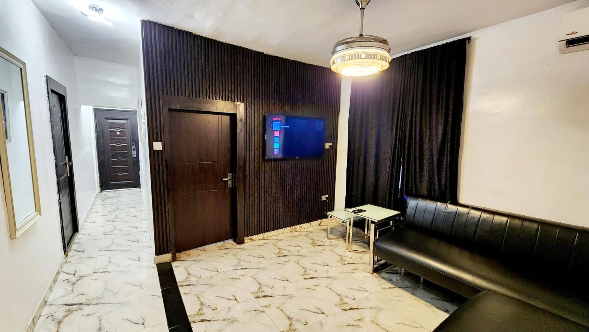 Cg Apartments Ikeja Exterior foto