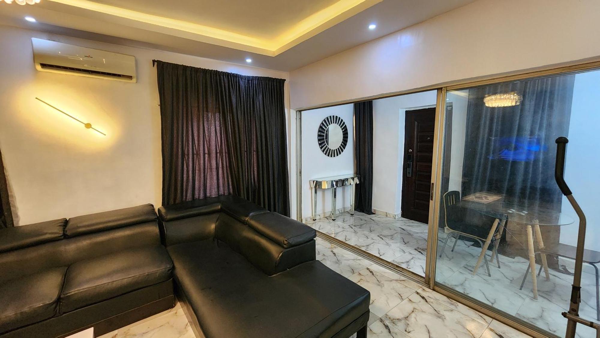 Cg Apartments Ikeja Exterior foto